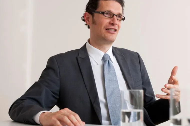 Aktuelle Studie: Zeitfenster verkürzen Warte- und Durchlaufzeiten Bild: Aktuelle Studie: Zeitfenster verkürzen Warte- und Durchlaufzeiten