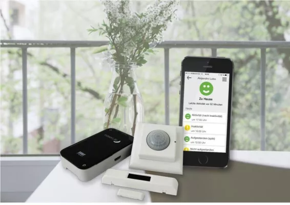 Bild: Sicherheit ohne Notrufknopf: easierLife bringt innovative Assistenztechnik für das Leben im Alter