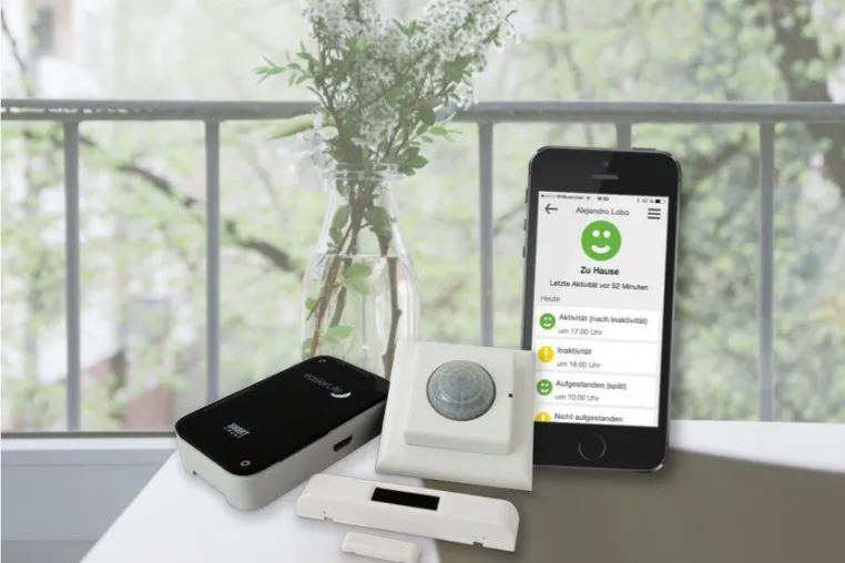 Bild: Sicherheit ohne Notrufknopf: easierLife bringt innovative Assistenztechnik für das Leben im Alter