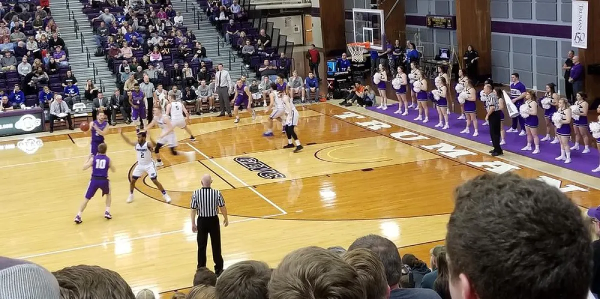 Hochschulen in den USA: Basketball-Spiel an der Truman State University (Foto: Stiftung Völkerverstä