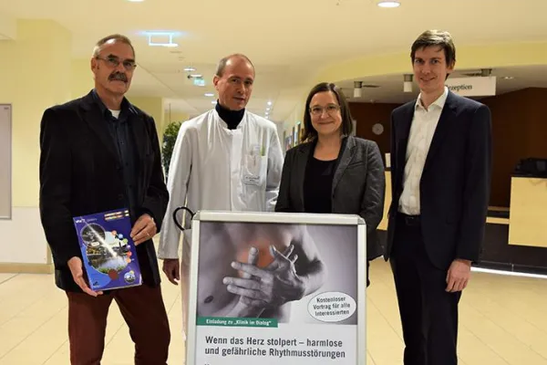 Bild: Eine Kooperation von VHS und Asklepios Klinik im Städtedreieck: „Klinik im Dialog“ bleibt Besuchermagnet