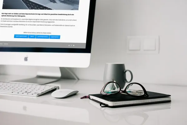 Bild: irado integriert Produktversicherungen auf Webseiten von Versicherungsmaklern