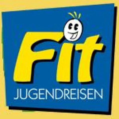 Bild: Fit Jugendreisen stellt Bungalowcamp 2012 vor