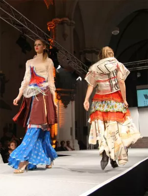 Bild: Mode-Design-Studenten aus Schwerin präsentieren professionelle Kollektionen auf Rostocker Laufsteg