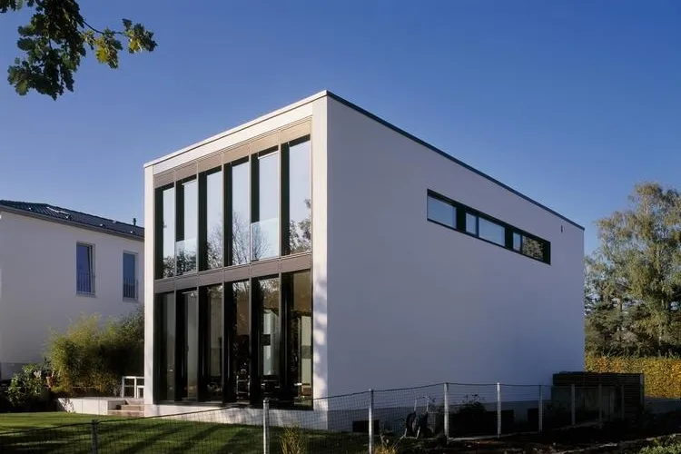 Bild: Energiesparende Architektur klar umgesetzt