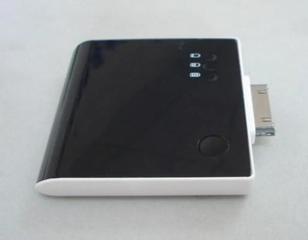 Technaxx Power Charger-TE03; Made for iPhone[TM] and Made for iPod[TM]