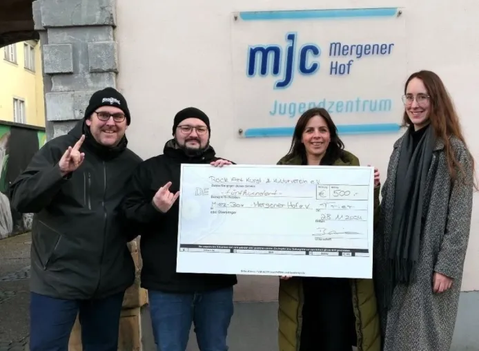 Bild: Rock Art Trier e.V. überreicht Spende, erhält Förderbescheid und zieht positive Jahresbilanz