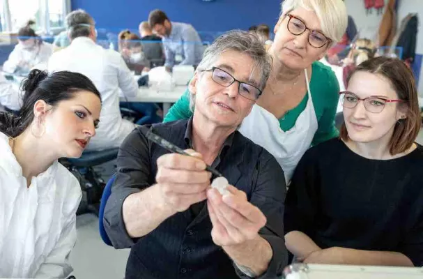 BAK Landau nun auch in Nordrhein-Westfalen vertreten Bild: BAK Landau nun auch in Nordrhein-Westfalen vertreten