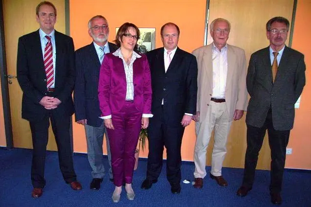 Verabschiedung und Neubestellung von Mitgliedern des Gutachterausschusses für Immobilienwerte Bild: Verabschiedung und Neubestellung von Mitgliedern des Gutachterausschusses für Immobilienwerte