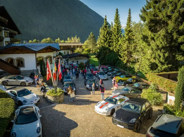 Das 911er-Treffen im SPA Hotel Jagdhof Bild: Das 911er-Treffen im SPA Hotel Jagdhof