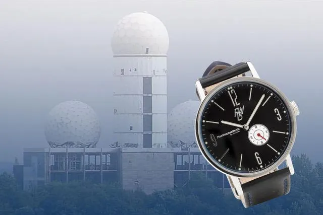 Bild: Zeit für das Besondere: TEUFELSBERG by FineWatchesBerlin - edle Armbanduhren im Bauhausstil