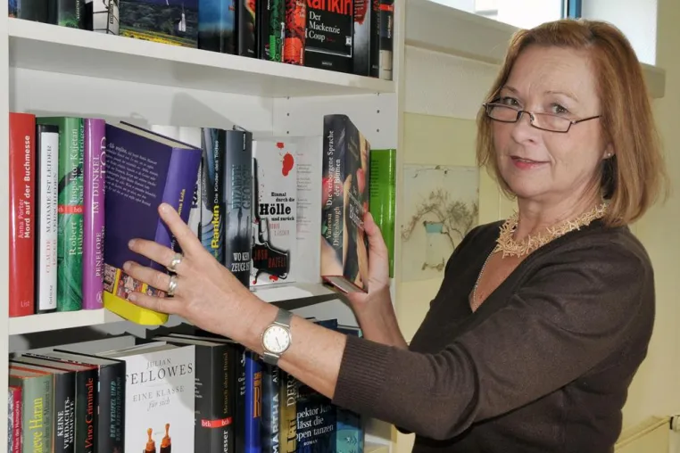 Tauschbörse für Bücher in Klinik eingerichtet Bild: Tauschbörse für Bücher in Klinik eingerichtet