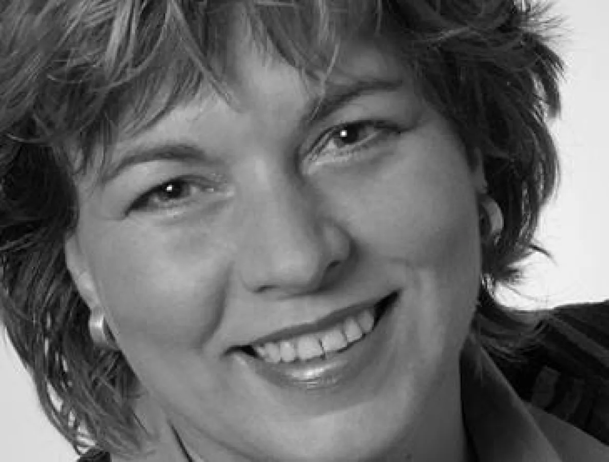 „Wenn die Mitarbeiter ihre Kunden persönlich ansprechen und betreuen, erhöht sich nicht nur der Unternehmenswert. Es gibt auch mehr Aufträge!“, sagt Ellen Rafflenbeul-Heuson, Inhaberin der Unternehmen