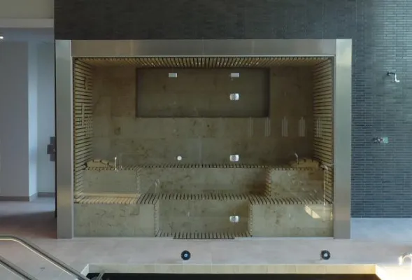 Bild: Sauna mit Glasfront