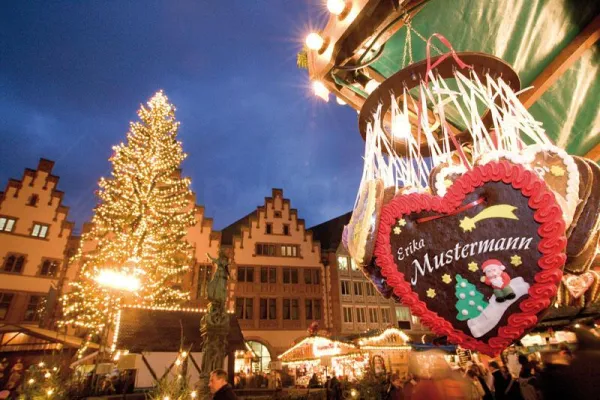 Bild: Kundenbindung leicht gemacht: wirkungsvolle Weihnachtskarten durch die Bildpersonalisierung der Top Kopie GmbH