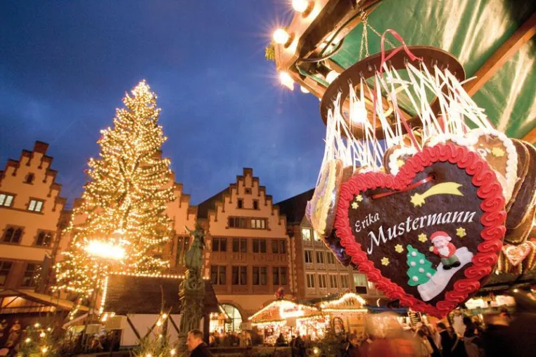 Kundenbindung leicht gemacht: wirkungsvolle Weihnachtskarten durch die Bildpersonalisierung der Top Kopie GmbH Bild: Kundenbindung leicht gemacht: wirkungsvolle Weihnachtskarten durch die Bildpersonalisierung der Top Kopie GmbH