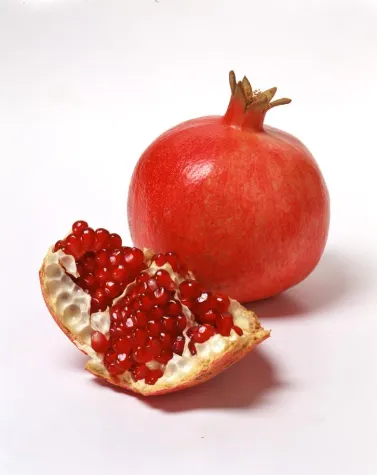 Bild: Granatapfel: Symbol für Liebe und Fruchtbarkeit hat jetzt Saison