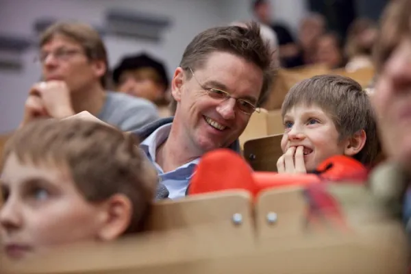 Bild: Besucherrekord bei der 3. Nacht des Wissens in Hamburg