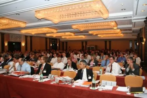Bild: Mehr als 340 E-Invoicing Experten auf dem EXPP Summit in Berlin