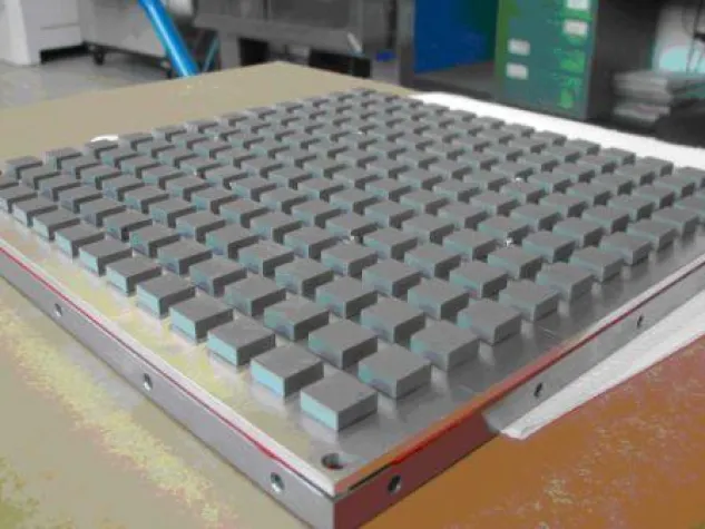 Bild: Dauermagnetsysteme der VACUUMSCHMELZE für einen „Fliegenden Teppich“