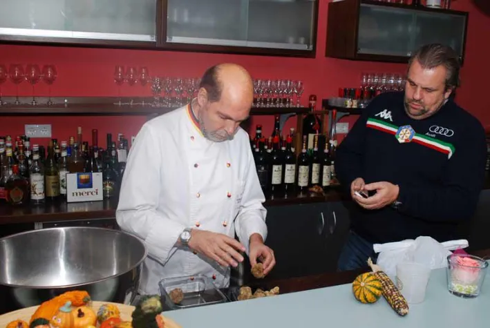 Kulinarischer Hochgenuss: Trüffel & Wein Bild: Kulinarischer Hochgenuss: Trüffel & Wein