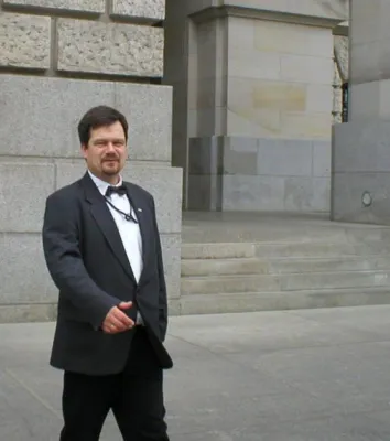 Bild: EAC Kabinett - Rechtssicherheit durch Erfüllung der Gesetzesvorgaben