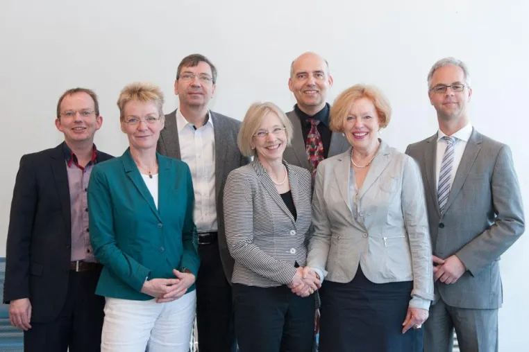 Bild: Pflegestudium: Theorie und Praxis optimal kombiniert