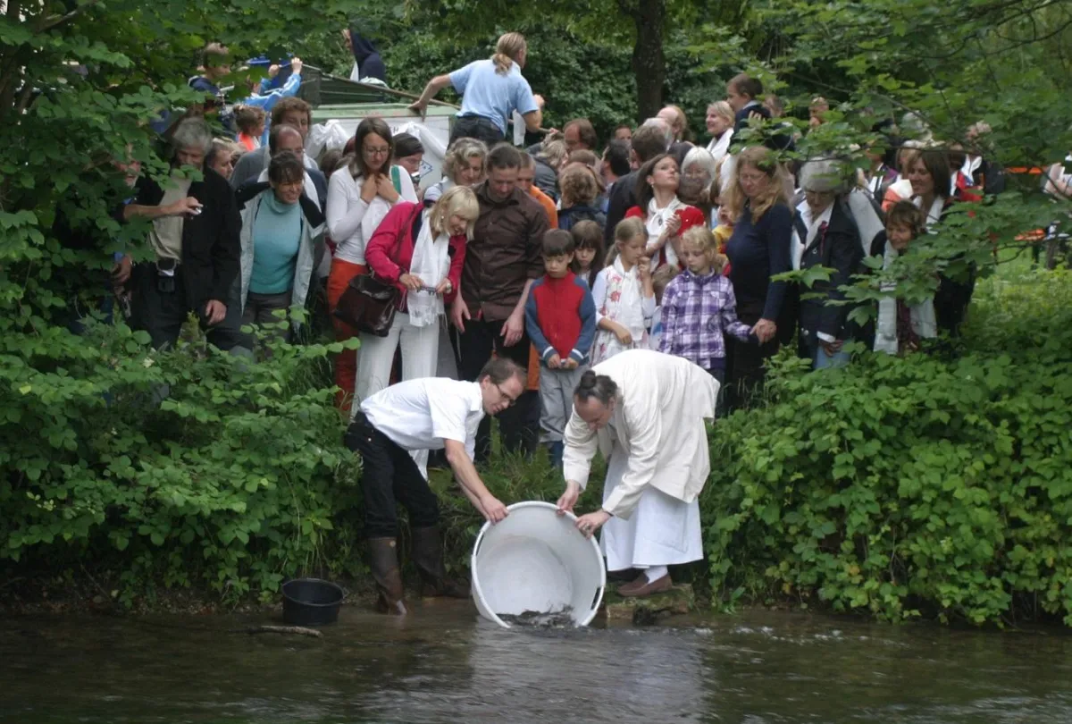 Das Tshethar Ritual im wunderschönen Gautinger Schlosspark findet bereits zum 6. Mal statt