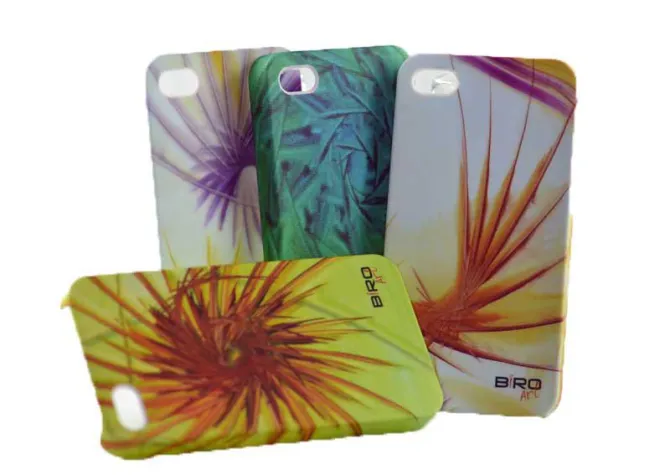 Bild: exklusive Schutzhüllen für iPhone 4/4s