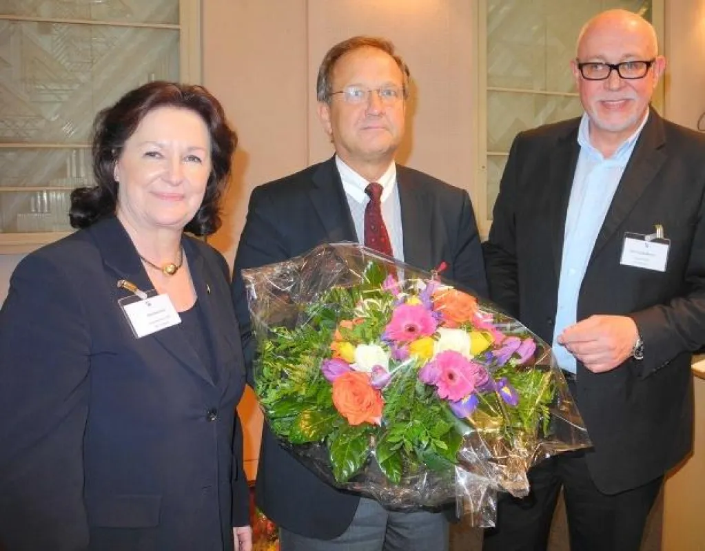 (v. li. n. re.) Gabriele Eick (DMV), Prof. Dr. Georg Donat (MC Leipzig), Karl Georg Musiol (DMV)
