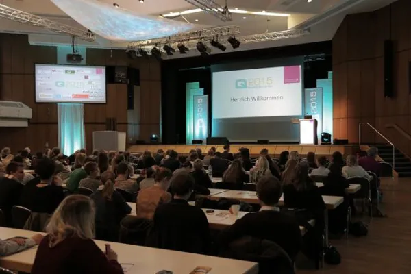 Bild: Networking und Weiterbildung auf dem Qualitätskongress