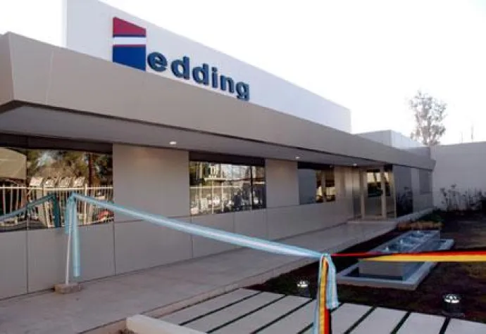 Bild: edding investiert in Südamerika