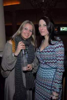 Bild: Weltpremiere des neuen Emmerich Films 10.000 BC mit Gletscherwasser 10thousand BC