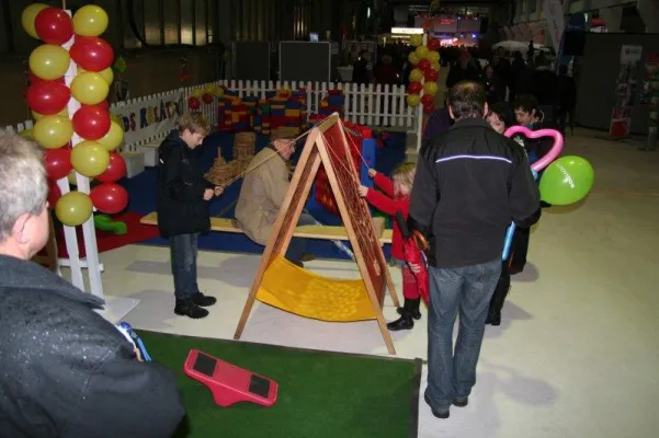 Bild: Tausende Besucher hatten Spaß, Spiel & Freude beim Familientag von VW in Osnabrück