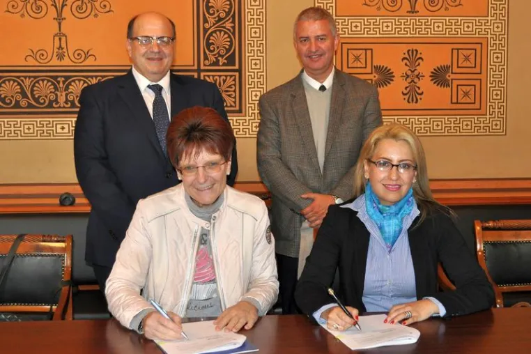 Universität Göttingen verstärkt Zusammenarbeit mit Kolumbien Bild: Universität Göttingen verstärkt Zusammenarbeit mit Kolumbien