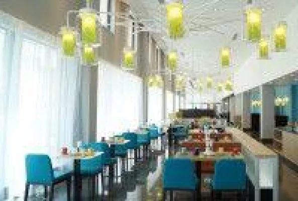 Park Inn by Radisson am Pulkovo Airport in St. Petersburg eröffnet Bild: Park Inn by Radisson am Pulkovo Airport in St. Petersburg eröffnet