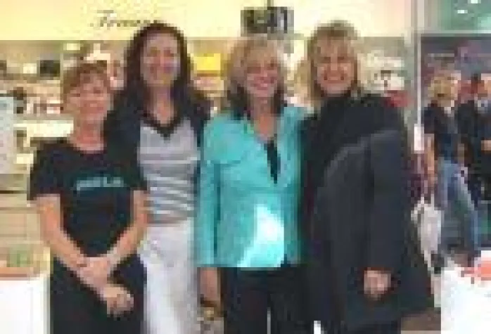 Bild: HELA schenkt Freude