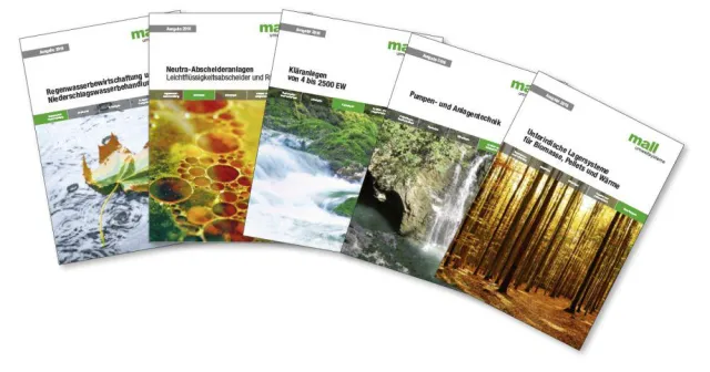 Bild: Eine Handvoll Planerhandbücher