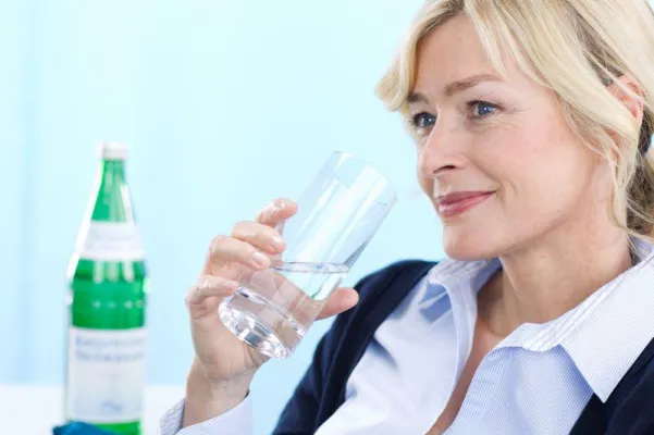 Osteoporose-Risiko senken: Das kann man für gesunde Knochen tun Bild: Osteoporose-Risiko senken: Das kann man für gesunde Knochen tun