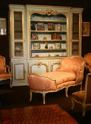 Französische Kunstmöbel - Lebendes Kulturgut mit Gütezeichen Bild: Französische Kunstmöbel - Lebendes Kulturgut mit Gütezeichen