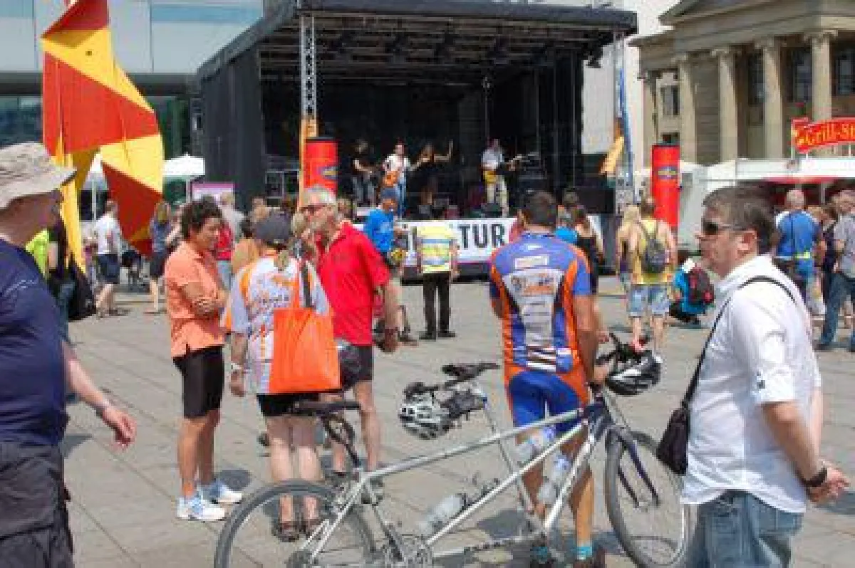 Eventtechnische Ausstattung der Radsternfahrt kommt von GEMCO
