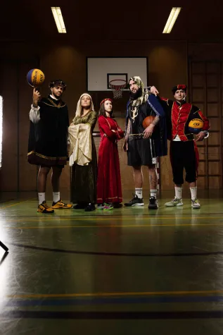 Bild: Aufregendes Sportevent vor spektakulärer Kulisse 