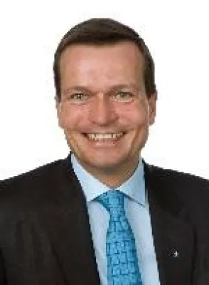 Bild: Oliver Munzel erwirbt weitere Anteile von All Service Gebäudedienste GmbH