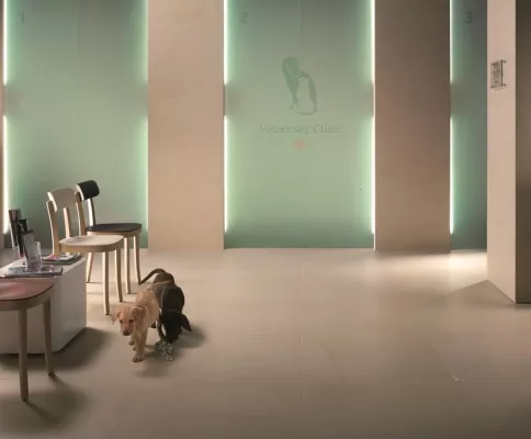 Bild: Fliesen ACTIVE reduzieren in nur 3 Stunden zahlreiche Schadstoffe