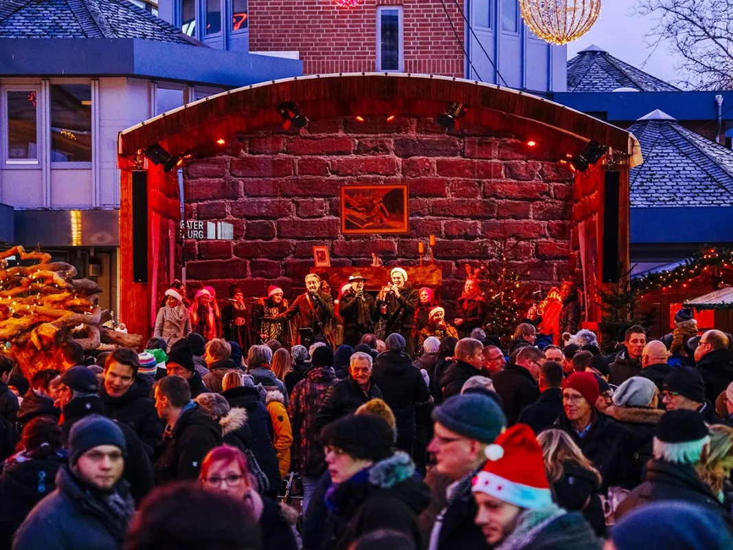 Wolfsburger Weihnachtsmarkt (© WMG Wolfsburg, Foto: Janina Snatzke)