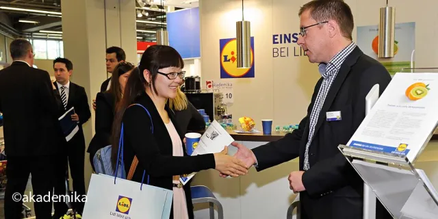 Bild: akademika - Die Job-Messe Einstiegs- und Karrierechancen für Studenten, Absolventen und Young Professionals