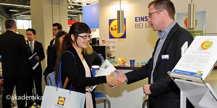 Bild: akademika - Die Job-Messe Einstiegs- und Karrierechancen für Studenten, Absolventen und Young Professionals