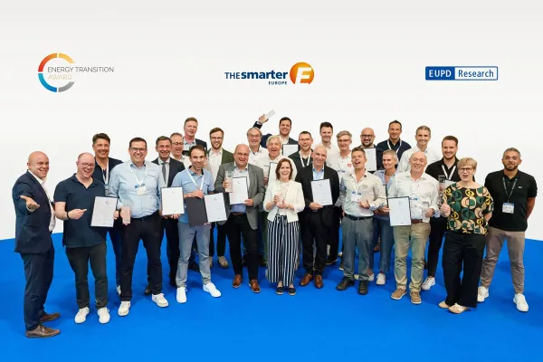 Bild: Verleihung des 10. Energiewende Awards von EUPD Research und The smarter E Europe an Energieversorger 