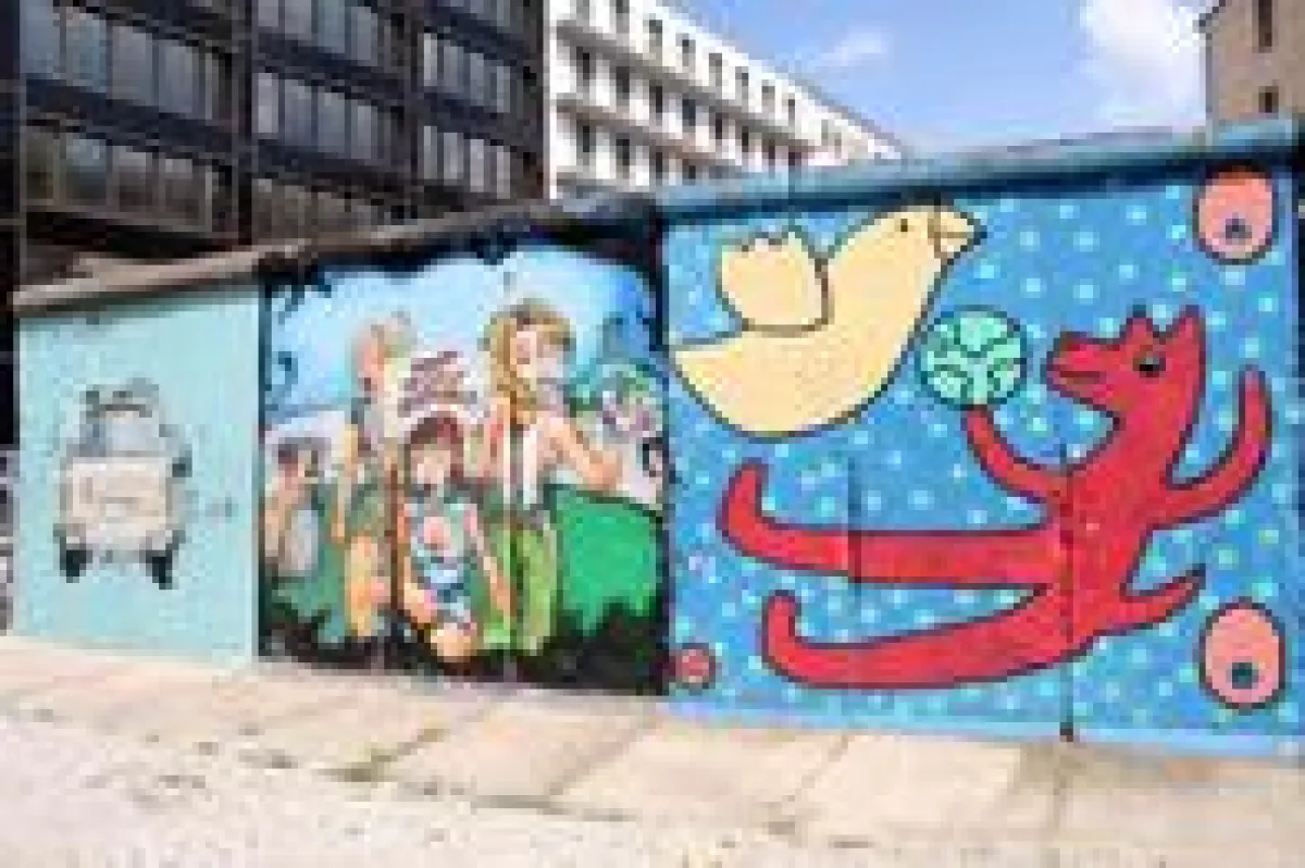 20 Jahre Mauerfall: kostenlos vernetzten auf turus.net