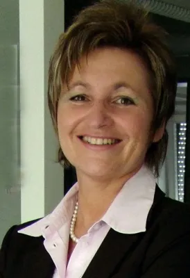 Bild: Neue Qualifizierungsangebote für Steuer-, Rechtsanwalt- und Notarfachangestellte